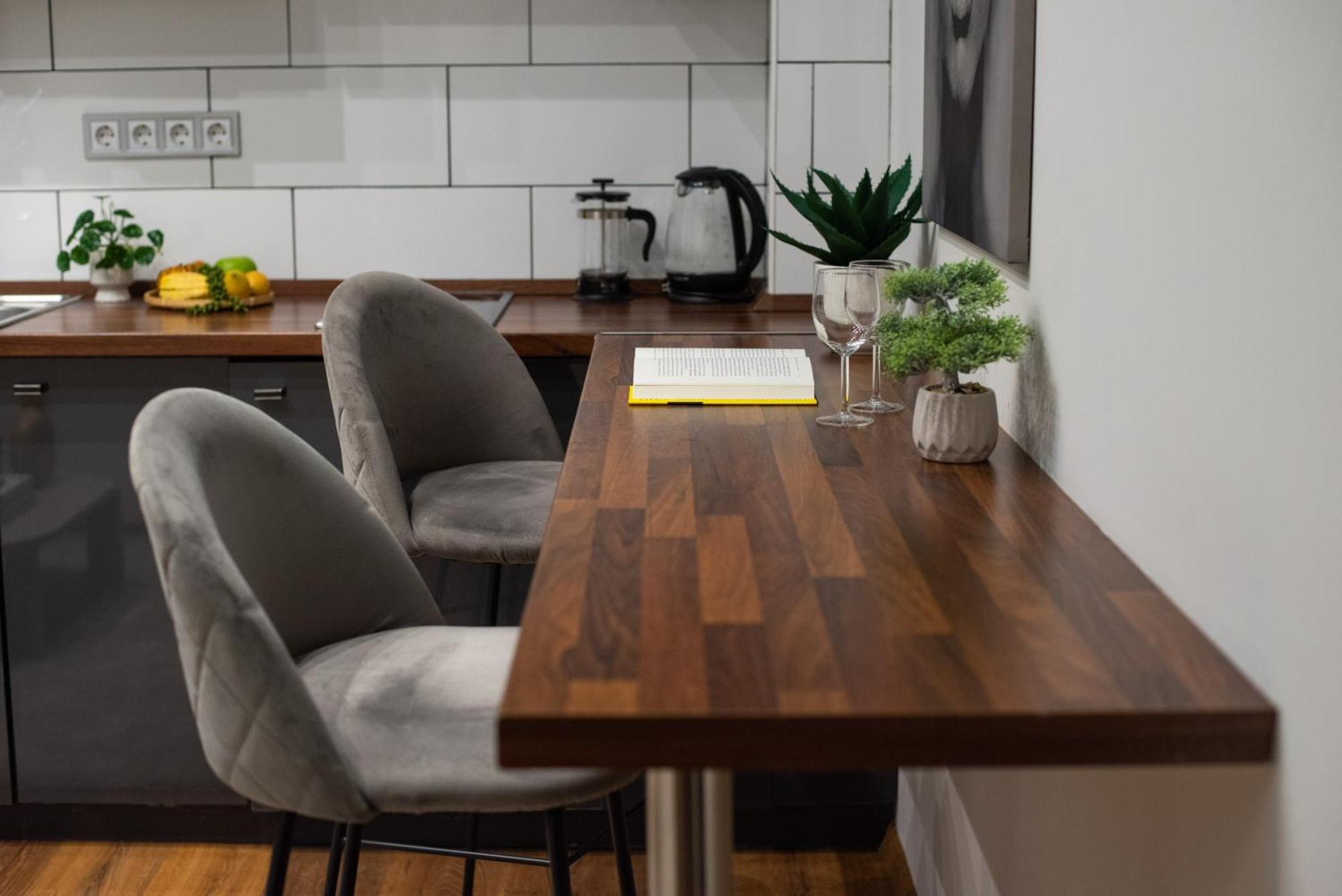 Chic Central 1Br Retreat Near New York Cafe With View Boedapest Buitenkant foto